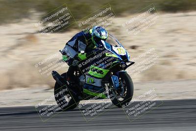 media/Dec-07-2025-CVMA (Sun) [[3e7d2de5dc]]/Race 8-Middleweight Shootout/